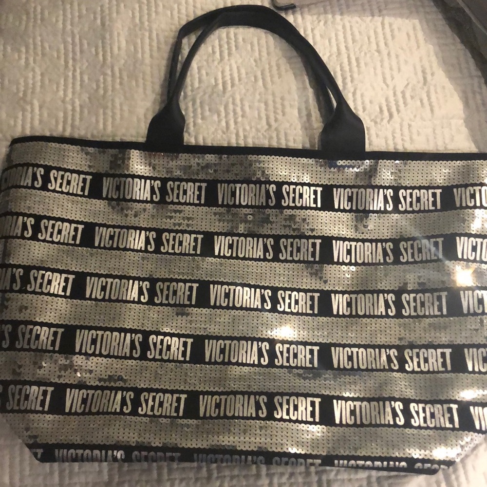 Victoria Secreté Tote